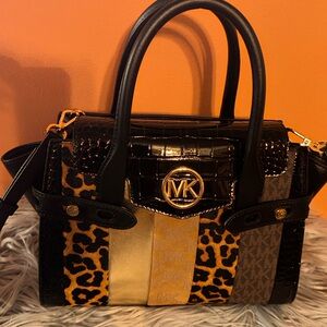 Michael Kors Bags | Michael Kors Carmen Satchel | Color: black/ brown